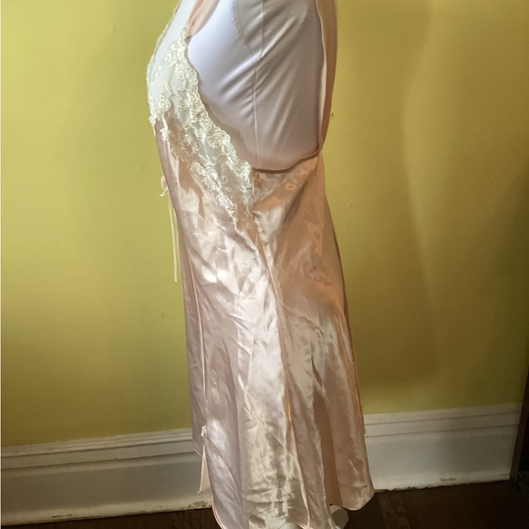 California Dynasty NWT Pretty Champagne Robe & Gown Set with Ivory Lace Size M - Picture 10 of 16